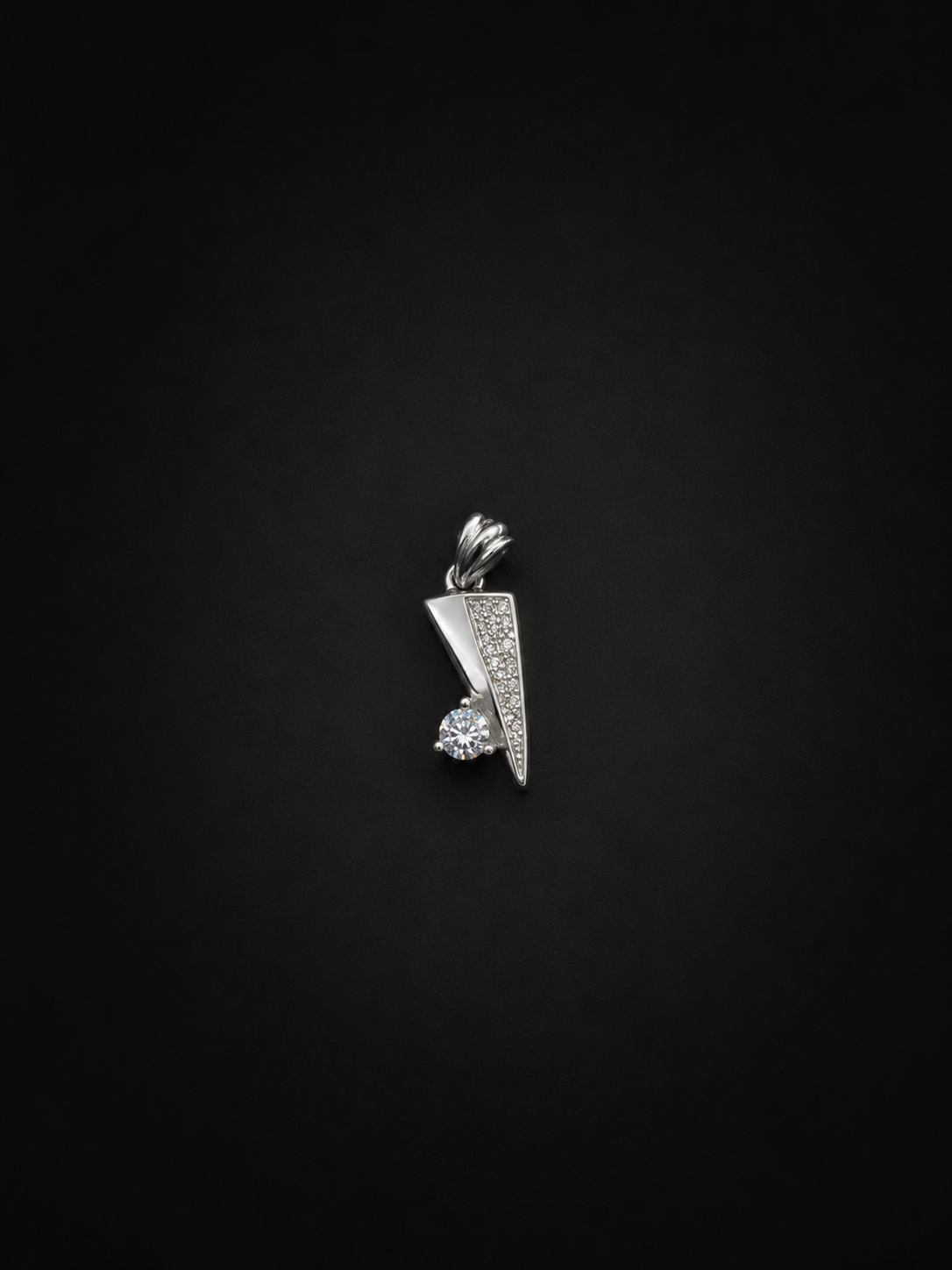 Nova Edge Pendant