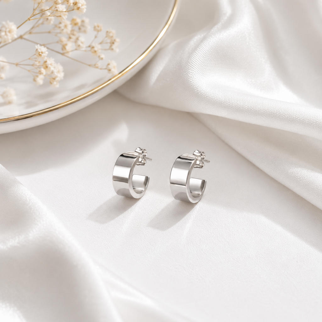 Moonline Silver Hoops